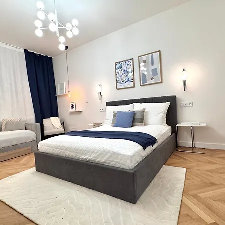 National Theatre With 2 Bathrooms Center Appartement