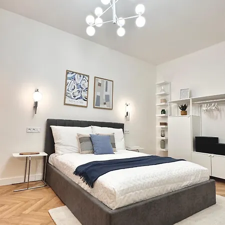 Apartman National Theatre With 2 Bathrooms Center